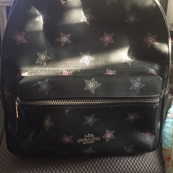 Meet your Posher, Hope - Picture 2 of 2